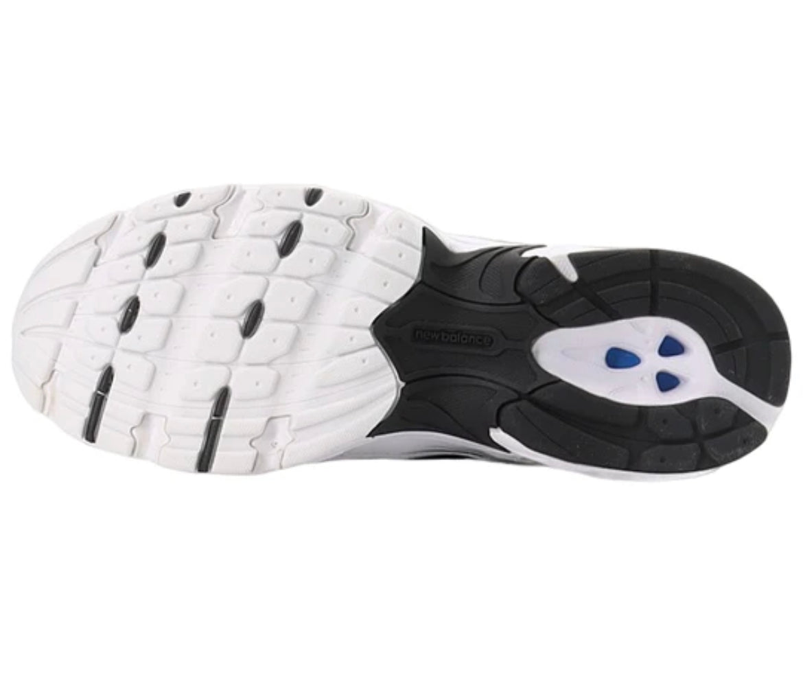 New balance 530 white on black