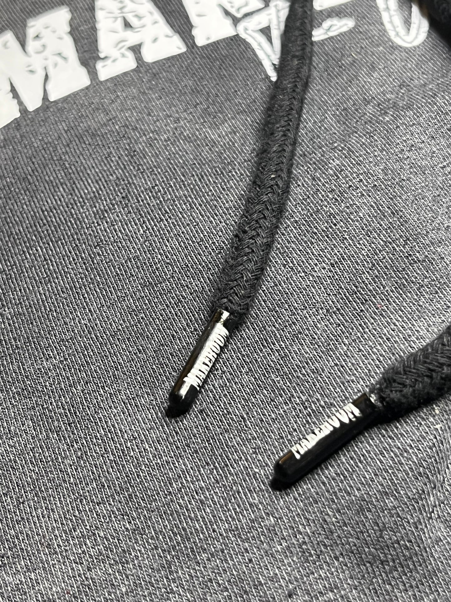 The world is ours (hoodie)